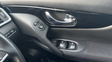 Nissan Qashqai 1.3 DiG-T Acenta Premium 5dr Petrol Hatchback